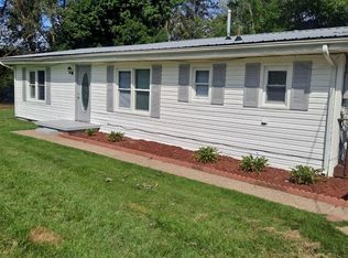 403 W Kentucky St, Irvington, KY 40146