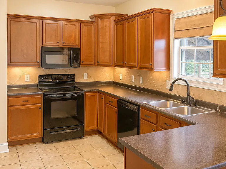 160 Kimbrough Dr — Photo 10
