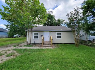 1107 Roosevelt St, La Marque, TX 77568