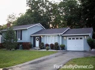 1761 Red Oak Ln, Waldorf, MD