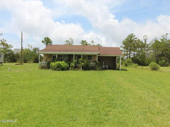 136 Davis Sound Lane, Davis, NC 28524