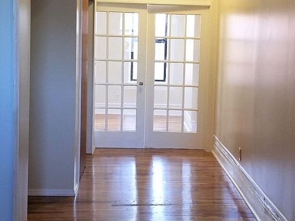 5th image of 242 Prospect Park W APT 3l