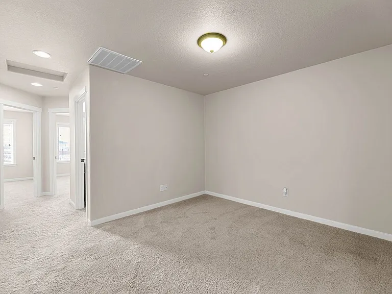 212 N 33rd Ct — Photo 14
