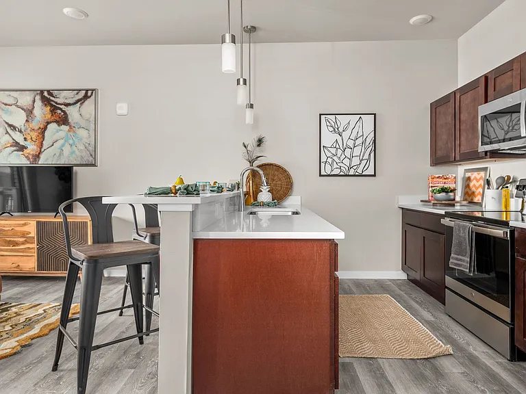 Northside Village Apartments — Photo 21