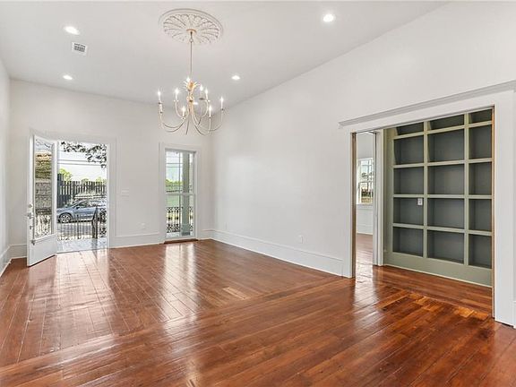 5th image of 721 Leontine St