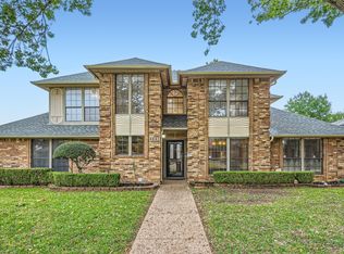 4901 Thoroughbred Dr, Arlington, TX 76017