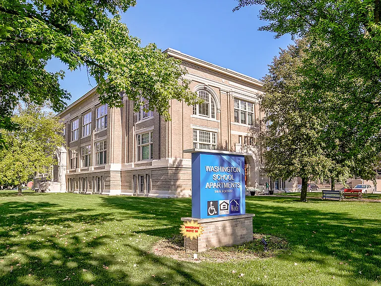 Washington School