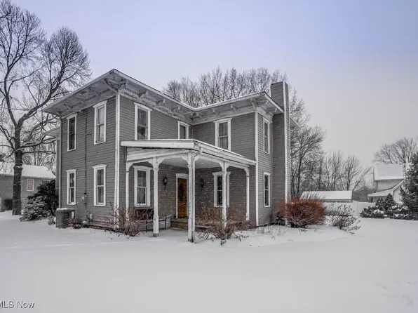 2854 Diamond St NE, Canton, OH 44721