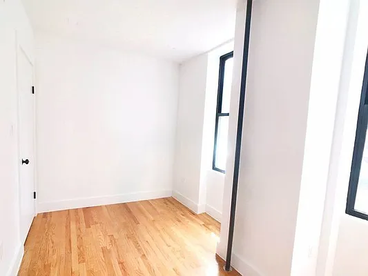 Rented by Compass | media 11