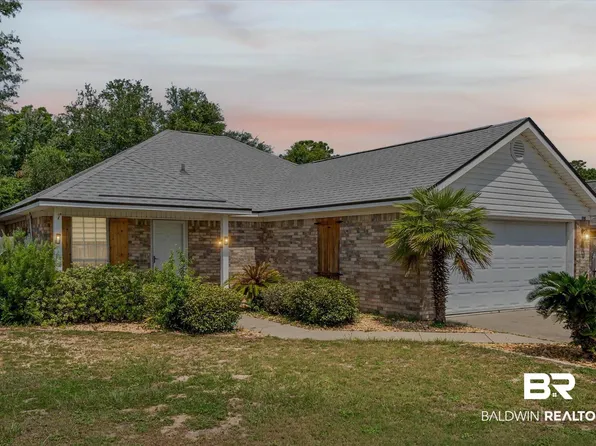 1341 Hardwood Dr W, Gulf Shores, AL 36542