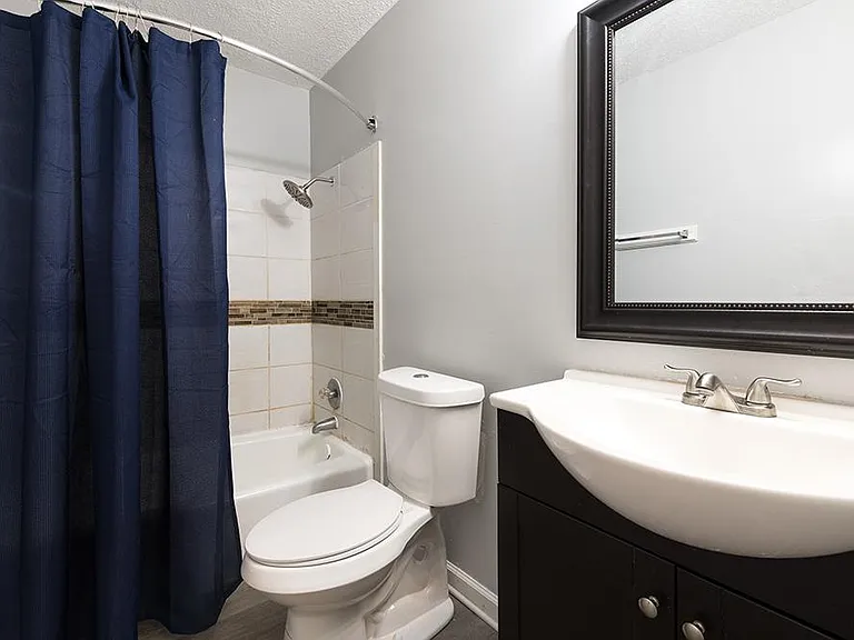 Carolina Breeze Apartments — Photo 31