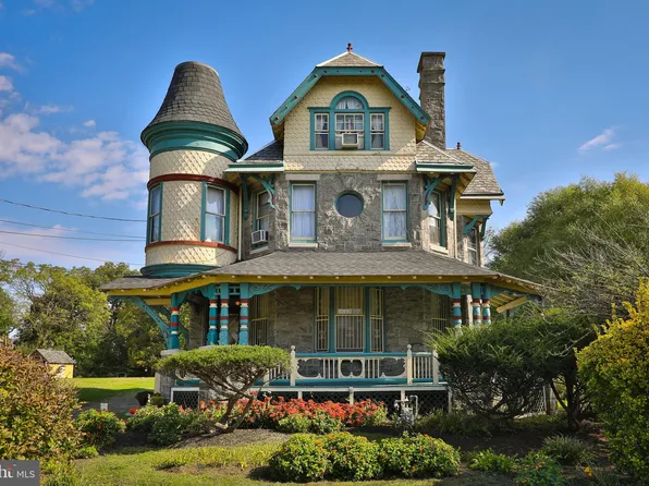 425 S Lansdowne Ave, Yeadon, PA 19050