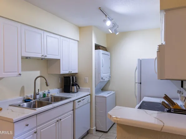 5995 N 78th St APT 1037, Scottsdale, AZ 85250