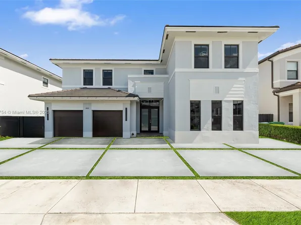 14812 SW 39th Ter, Miami, FL 33185