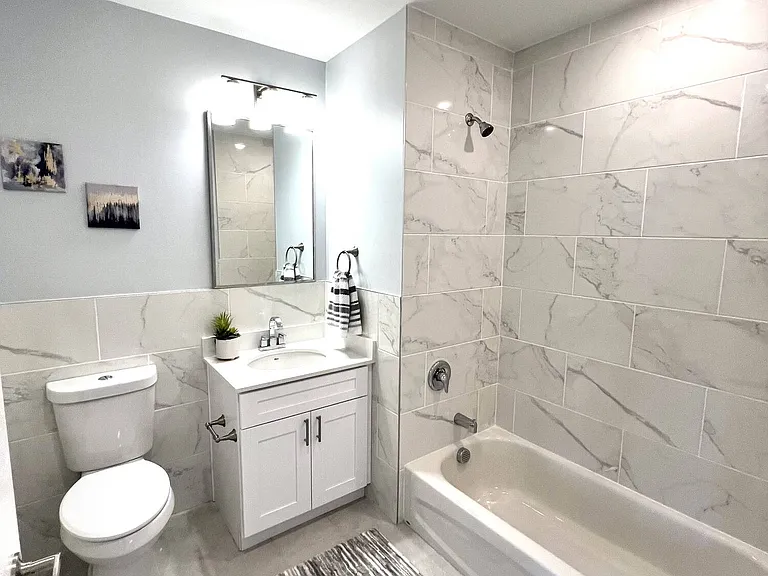 529 Mulberry St — Photo 14
