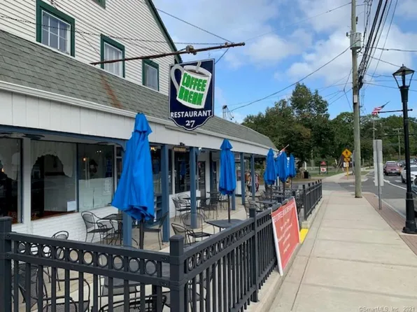 27 E Main St, Clinton, CT 06413