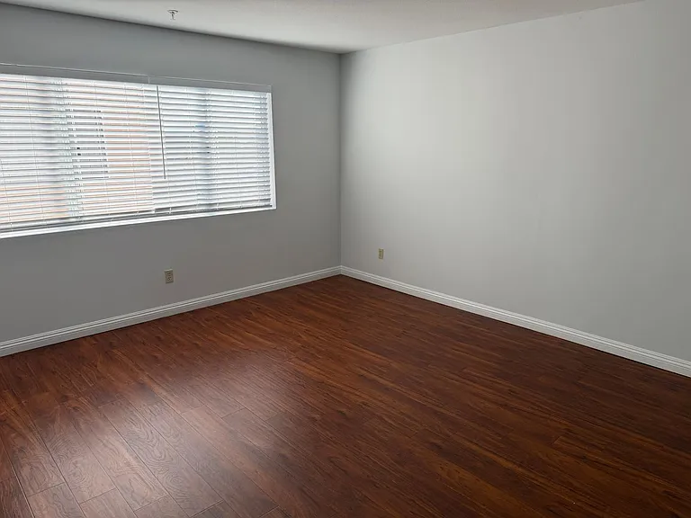 257 E Valencia Ave #102 — Photo 15
