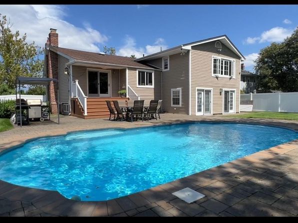 47 Orange Dr