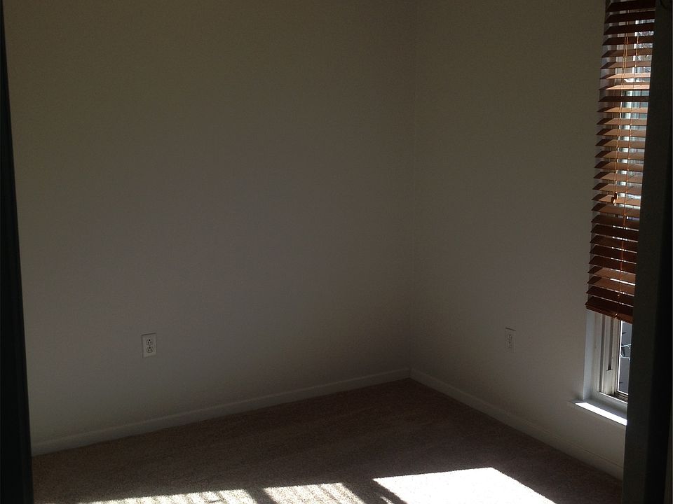 1st image of 200 N Olympia St APT D