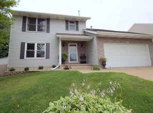 733 W 59th St, Davenport, IA 52806
