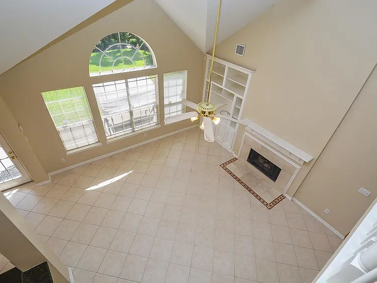 17415 Fountainview Cir — Photo 15