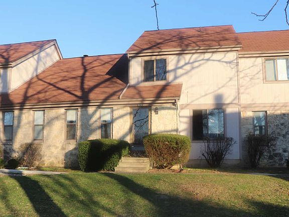 2nd image of 595 Banningway Dr