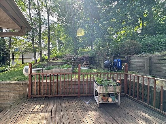 4th image of 3200 Timber Valley Ct NE