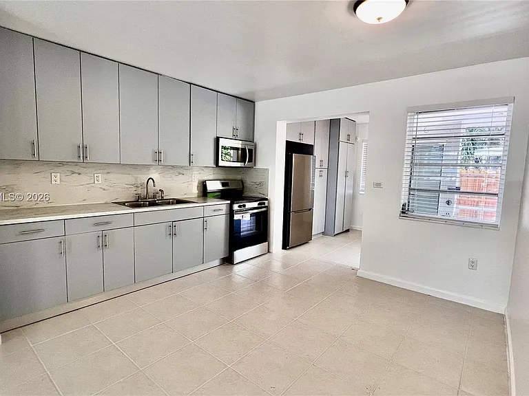 6193 SW 48th Ct #6193 — Photo 11