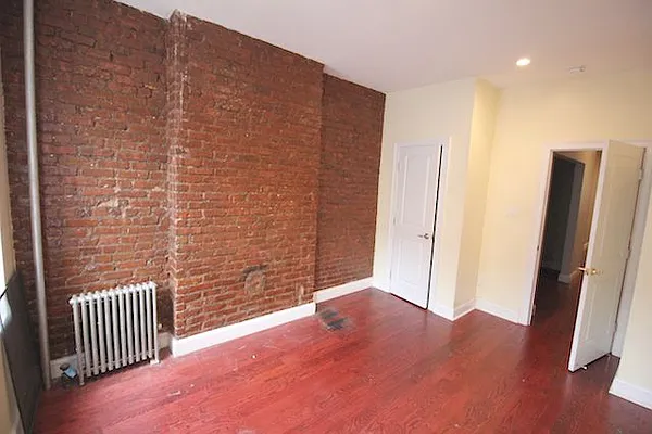 Rented by Compass | media 4