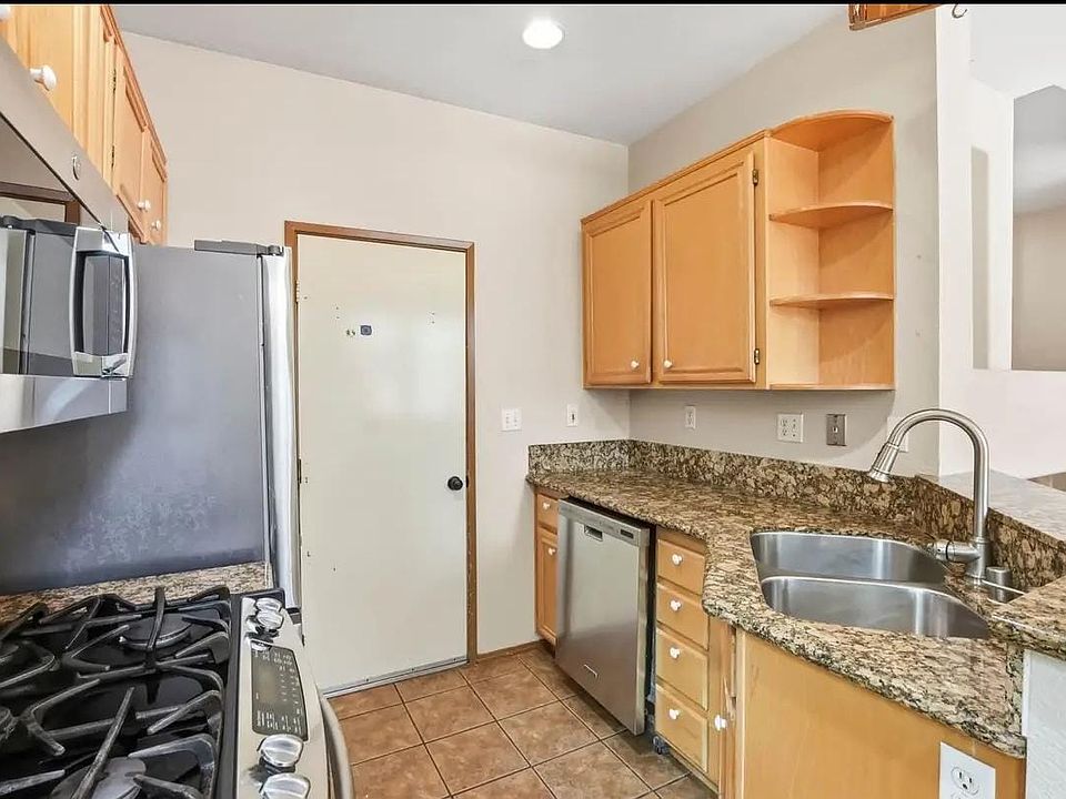 1st image of 179 2nd St