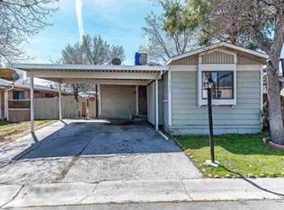 2194 Camellia Dr, Reno, NV 89512