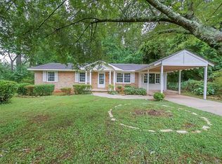 3811 Brookcrest Cir, Decatur, GA 30032