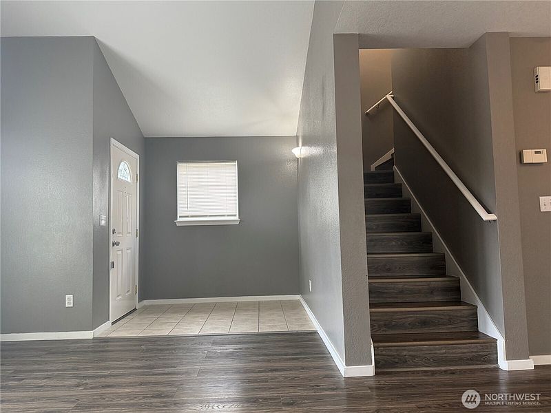 3rd image of 1626 Sundrop Lane SE