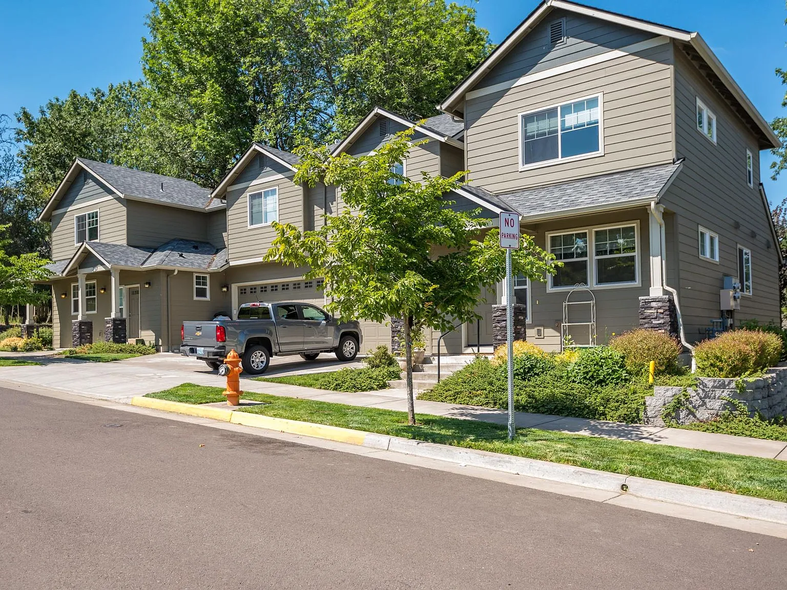 Northside Townhomes — Photo 1