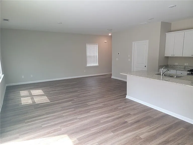 4217 Waxwing St — Photo 9