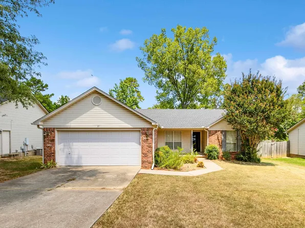 81 Meadow Ridge Loop, Maumelle, AR 72113