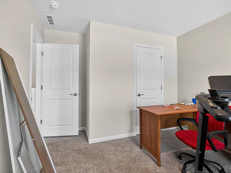 676 Winesap Dr — Photo 29