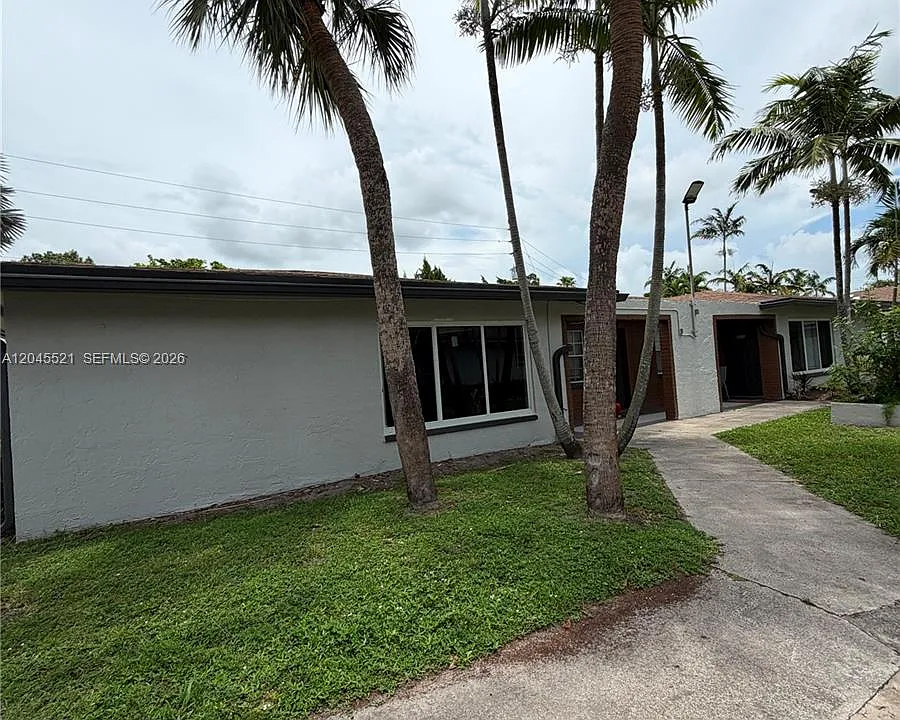2557 NW 60th Ter