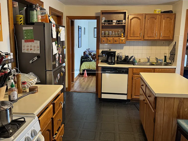 2 Oneil Pl — Photo 6