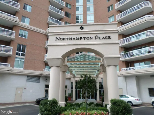 3101 N Hampton Dr APT 605, Alexandria, VA 22302