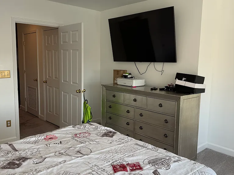 100 Harborview Dr #306 — Photo 20