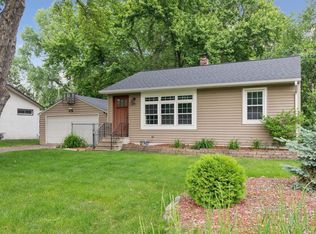 635 Emil Ave, Shoreview, MN 55126