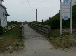 208 E Terminal Blvd, Atlantic Beach, NC 28512