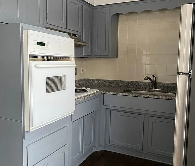 9801 S Kedzie Ave #3B — Photo 2
