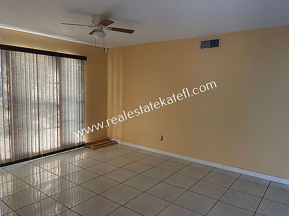 2nd image of 10729 Glen Ellen Dr