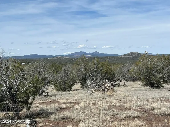 2355 N Lawrence Ln, Williams, AZ 86046