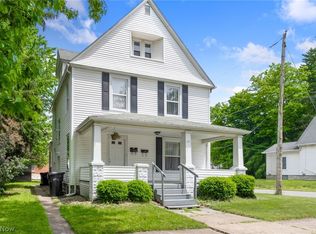 121 Lincoln Ct, Elyria, OH 44035