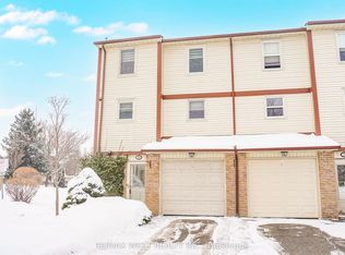 7340 Copenhagen Rd #24, Mississauga, ON L5N2S5