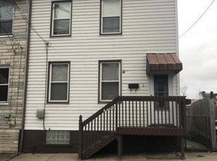 3459 Denny St, Pittsburgh, PA 15201