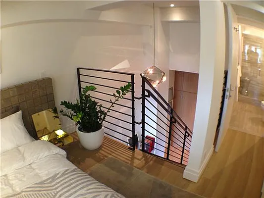 Rented by R New York | media 20